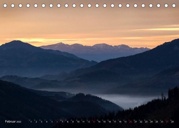 Produktbild: Nebelberge - Zauberhafte Bergwelten (Tischkalender 2022 DIN A5 quer)