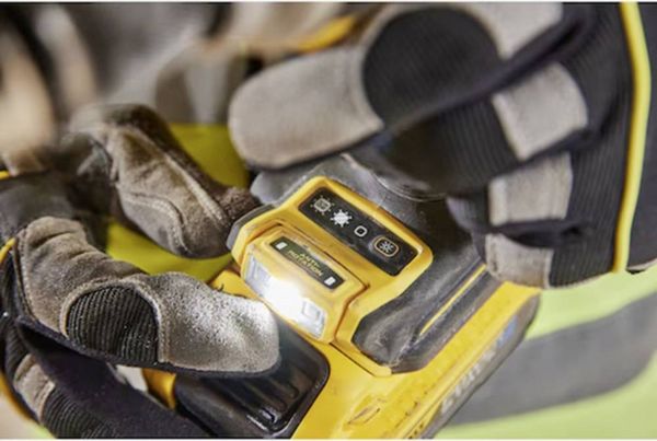Produktbild: DEWALT DCD1007NT-XJ 3-Gang-Akku-Schlagbohrschrauber 1530W ohne Akku, ohne Ladeger&auml;t