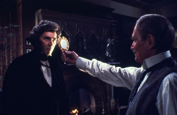 Produktbild: Dracula (1979) - Cinema Edition (+ Bonus-DVD)
