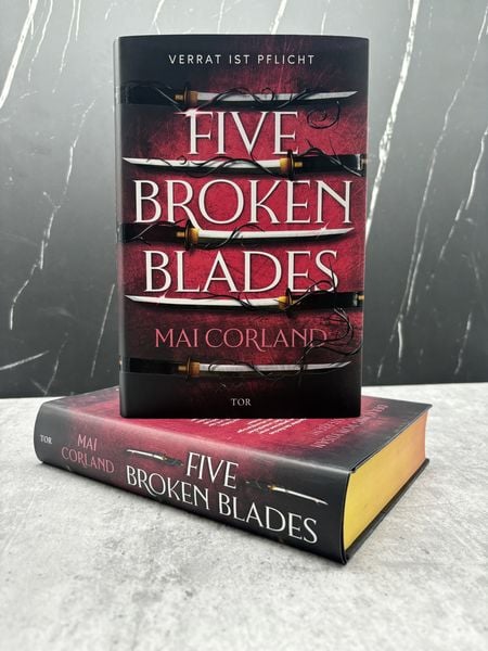 Produktbild: Five Broken Blades