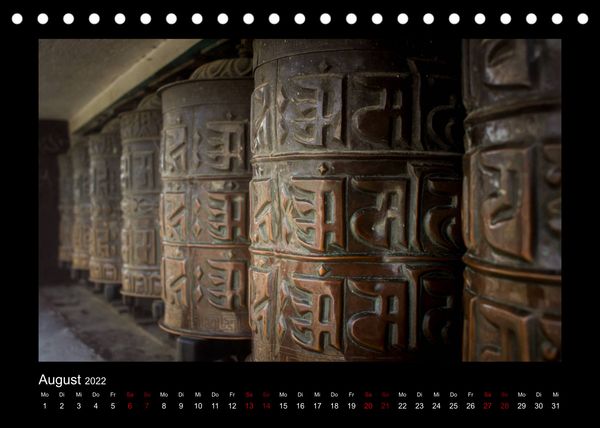Produktbild: Mystisches Nepal - Am Fu&szlig;e des Himalaya (Tischkalender 2022 DIN A5 quer)