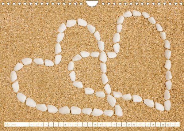 Produktbild: Am Strand - Fundst&uuml;cke und Kunstwerke (Wandkalender 2022 DIN A4 quer)