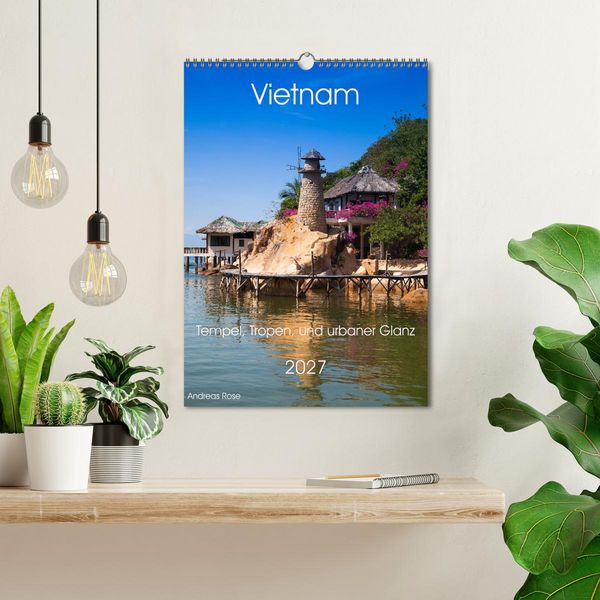 Produktbild: Vietnam - Natur,Tempel, Tropen, und urbaner Glanz (Wandkalender 2027 DIN A3 hoch), CALVENDO Monatskalender
