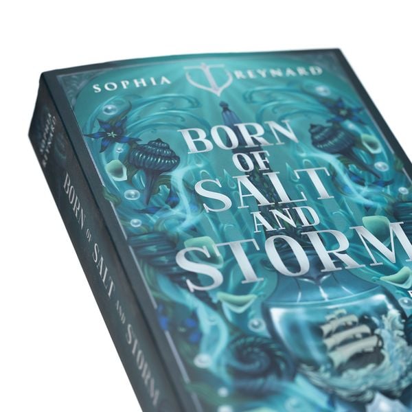 Produktbild: Born of Salt and Storm