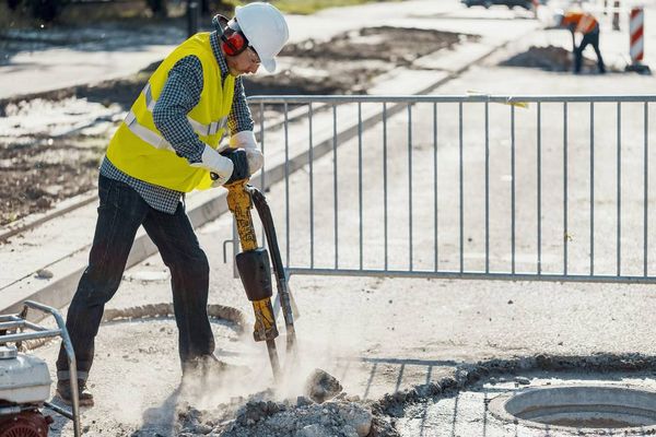 Produktbild: TOOLCRAFT TO-6542478 Warnweste neongelb Universalgr&ouml;&szlig;e Kleider-Gr&ouml;&szlig;e: Unisize EN ISO 20471:2013