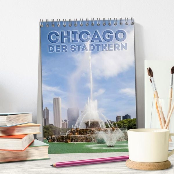 Produktbild: CHICAGO Der Stadtkern (Tischkalender 2026 DIN A5 hoch), CALVENDO Monatskalender