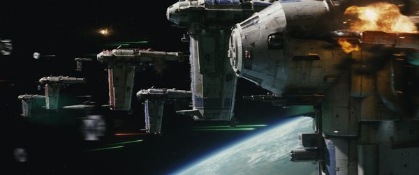 Produktbild: Star Wars: Episode VIII - Die letzten Jedi (+ Blu-ray 2D + Bonus-Blu-ray)