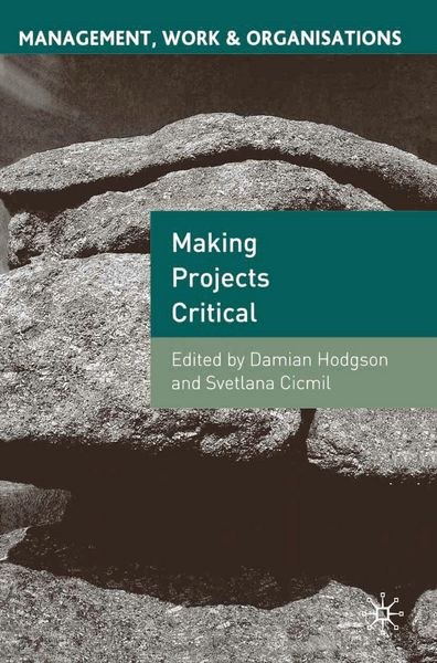 Produktbild: Making Projects Critical