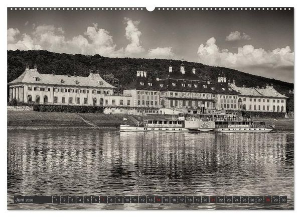 Produktbild: Schaufelraddampfer der S&auml;chsischen Dampfschiffahrt (hochwertiger Premium Wandkalender 2026 DIN A2 quer), Kunstdruck in Hochglanz