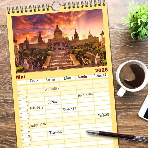 Produktbild: Familienplaner 2026 - Barcelona - Die wundersch&ouml;ne Hauptstadt Kataloniens. mit 5 Spalten (Wandkalender, 21 x 45 cm) CALVENDO
