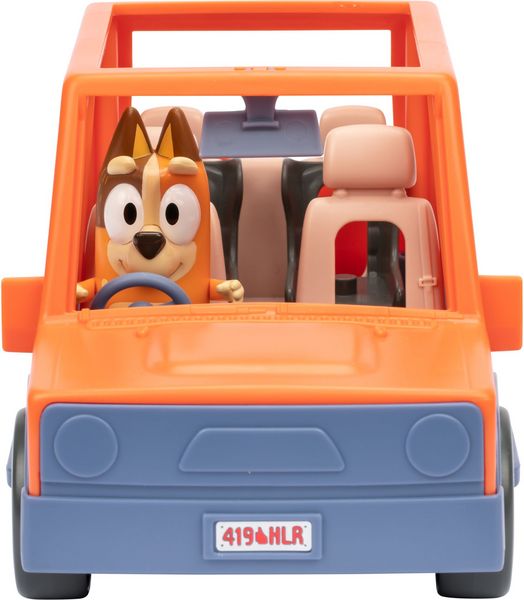 Produktbild: Moose Toys 300176 - BLUEY S11 Heeler Family Road Trip 4WD Vehicle, Familienauto mit Chilli-Figur