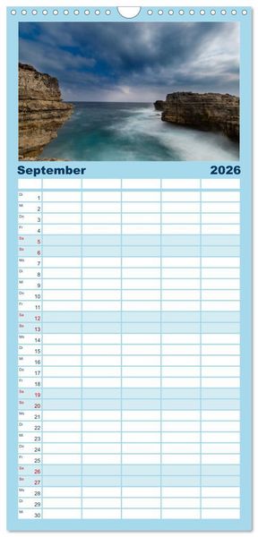 Produktbild: Familienplaner 2026 - Menorca - die kleine Schwester von Mallorca mit 5 Spalten (Wandkalender, 21 x 45 cm) CALVENDO