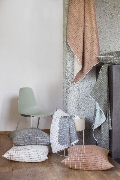 Produktbild: Fussenegger Schmusekissenh&uuml;lle "Karo" - rohwei&szlig; - 60/60 cm