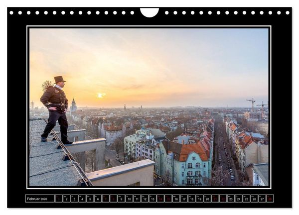 Produktbild: Schornsteinfeger &uuml;ber Berlin - Gl&uuml;cksblicke (Wandkalender 2026 DIN A4 quer), CALVENDO Monatskalender
