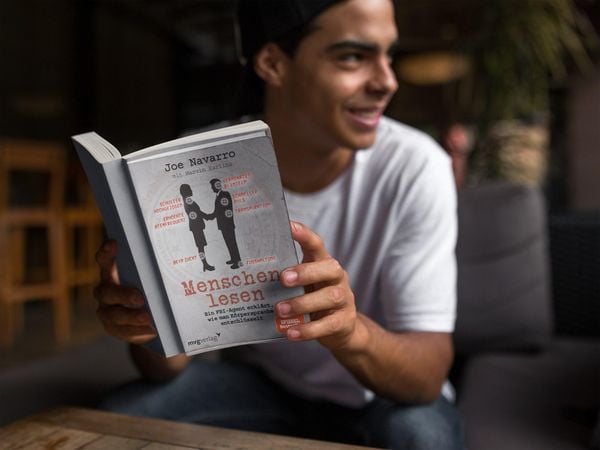 Produktbild: Menschen lesen