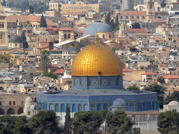 Produktbild: CALVENDO Puzzle Ein Motiv aus dem Kalender Jerusalem, die heilige Stadt | 1000 Teile Lege-Gr&ouml;&szlig;e 64x48cm Foto-Puzzle f&uuml;r gl&uuml;ckliche Stunden