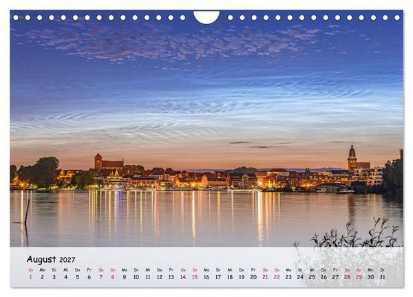 Produktbild: Zwischen See und Himmel - Waren (M&uuml;ritz) im Wandel der Jahreszeiten (Wandkalender 2027 DIN A4 quer), CALVENDO Monatskalender