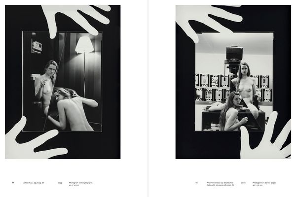 Produktbild: First Monographs