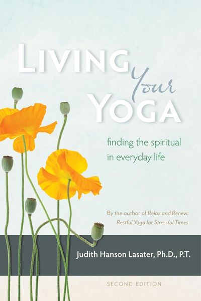 Produktbild: Living Your Yoga