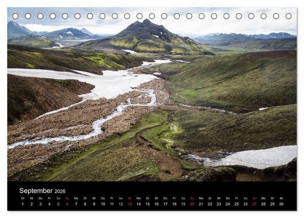 Produktbild: Islands Landschaften - Wasser, Eis und gr&uuml;nes Moos (Tischkalender 2026 DIN A5 quer), CALVENDO Monatskalender