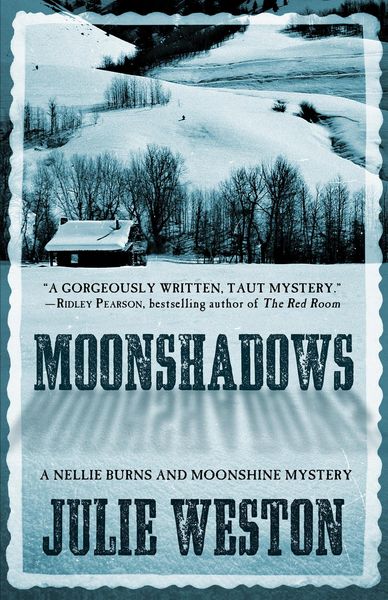 Produktbild: Moonshadows (A Nellie Burns and Moonshine Mystery, #1)