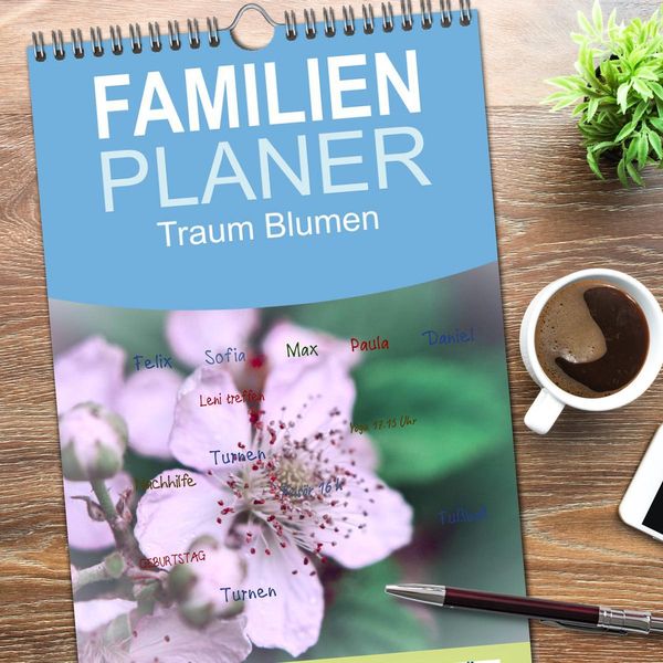Produktbild: Familienplaner 2026 - Traum Blumen mit 5 Spalten (Wandkalender, 21 x 45 cm) CALVENDO