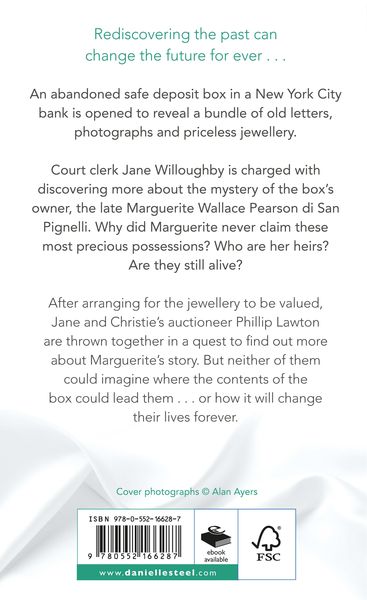 Produktbild: Property of a Noblewoman