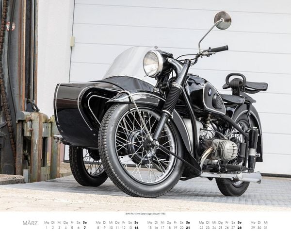 Produktbild: BMW Motorr&auml;der Kalender 2027
