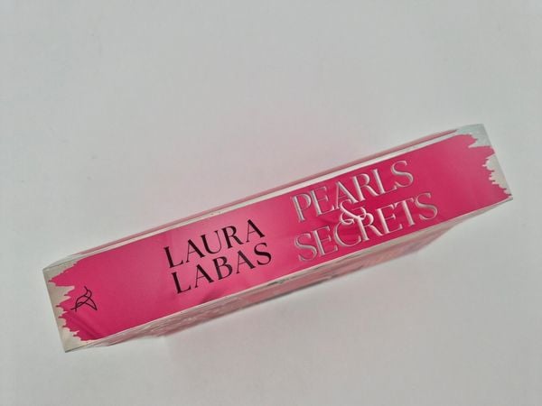 Produktbild: Pearls & Secrets