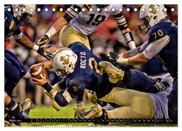 Produktbild: Kraft und Taktik - American Football (Tischkalender 2026 DIN A5 quer), CALVENDO Monatskalender