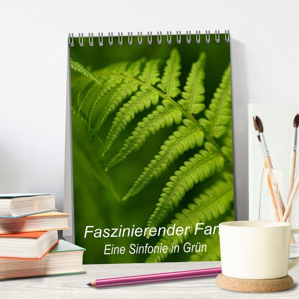 Produktbild: Faszinierender Farn - Eine Sinfonie in Gr&uuml;n (Tischkalender 2026 DIN A5 hoch), CALVENDO Monatskalender