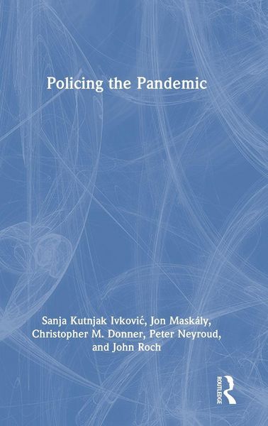 Produktbild: Policing the Pandemic