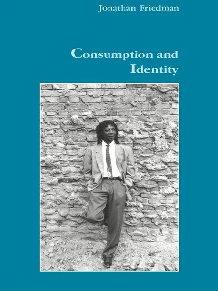 Produktbild: Consumption and Identity