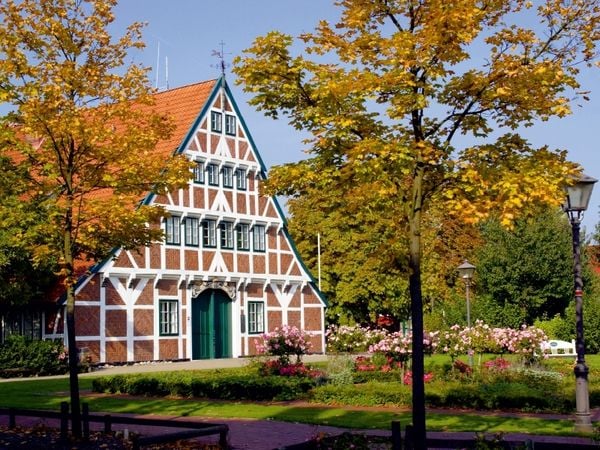 Produktbild: CALVENDO Puzzle Herbst in Jork | 1000 Teile Lege-Gr&ouml;&szlig;e 64x48cm Foto-Puzzle f&uuml;r gl&uuml;ckliche Stunden