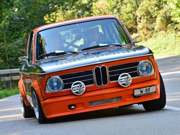 Produktbild: CALVENDO Puzzle Ein Motiv aus dem Kalender OLDTIMER BERGRENNEN - BMW Fahrzeuge | 1000 Teile Lege-Gr&ouml;&szlig;e 64x48cm Foto-Puzzle f&uuml;r gl&uuml;ckliche Stunden