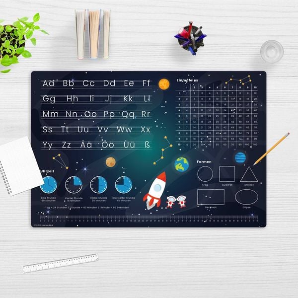 Produktbild: Cover-your-desk Schreibtischunterlage f&uuml;r Kinder Weltraum Schulanfang - abc und einmaleins, aus hochwertigem Vinyl , 60 x 40 cm