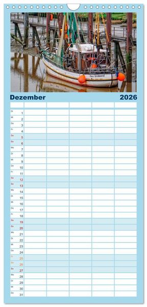 Produktbild: Familienplaner 2026 - Maritime Augenblicke - Fischkutter mit 5 Spalten (Wandkalender, 21 x 45 cm) CALVENDO