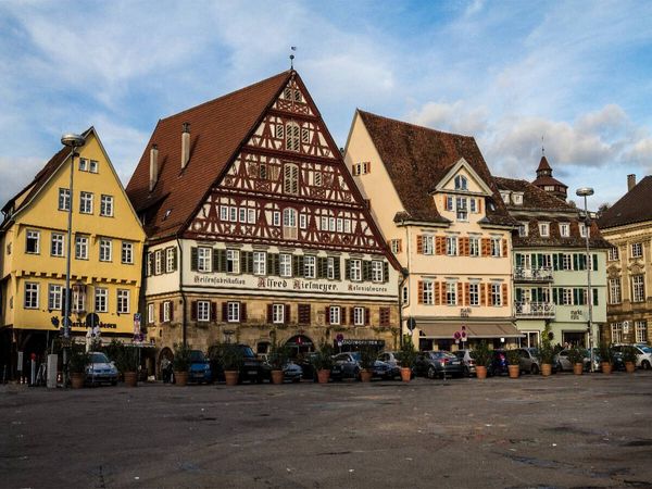 Produktbild: CALVENDO Puzzle Esslingen am Neckar | 1000 Teile Lege-Gr&ouml;&szlig;e 64x48cm Foto-Puzzle f&uuml;r gl&uuml;ckliche Stunden