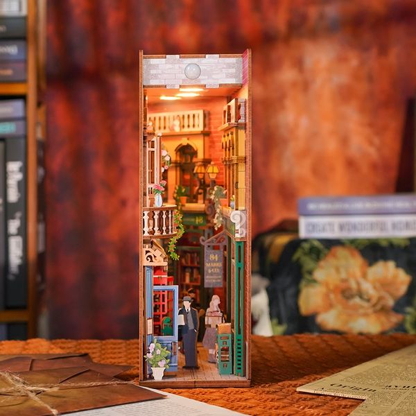 Book Nook DIY Bücherecke 84 Charing Cross Road