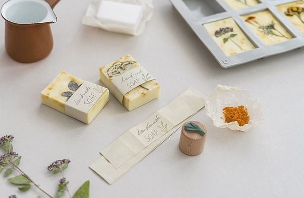 Produktbild: Veilchen, Farn & Ringelblumen