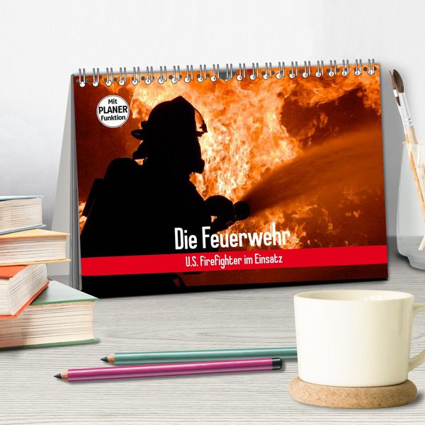 Produktbild: Die Feuerwehr. U.S. Firefighter im Einsatz (Tischkalender 2026 DIN A5 quer), CALVENDO Monatskalender