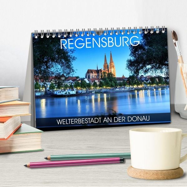Produktbild: Regensburg - Welterbestadt an der Donau (Tischkalender 2026 DIN A5 quer), CALVENDO Monatskalender
