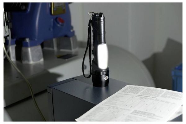 Produktbild: Brennenstuhl LuxPremium THL 300 1178690 LED Taschenlampe mit Handschlaufe batteriebetrieben 360 lm 190 g