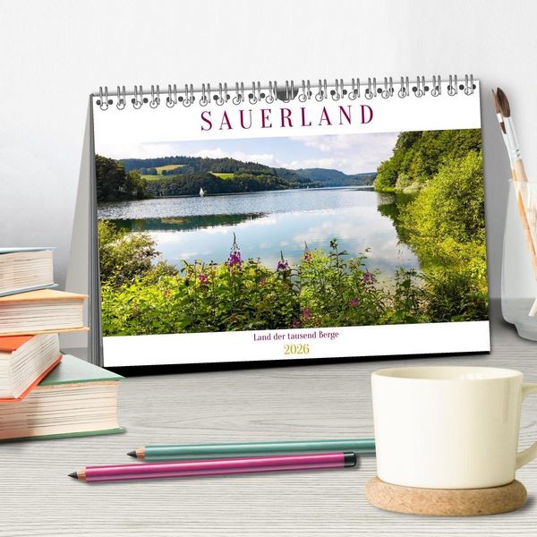 Produktbild: Sauerland - Land der tausend Berge (Tischkalender 2026 DIN A5 quer), CALVENDO Monatskalender