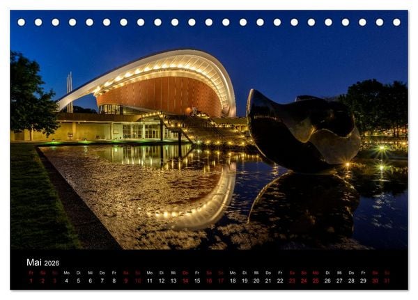 Produktbild: Eine Reise durch Berlin bei Nacht (Tischkalender 2026 DIN A5 quer), CALVENDO Monatskalender