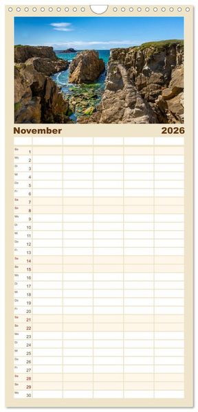 Produktbild: Familienplaner 2026 - Die Bretagne - Traumpfade mit 5 Spalten (Wandkalender, 21 x 45 cm) CALVENDO