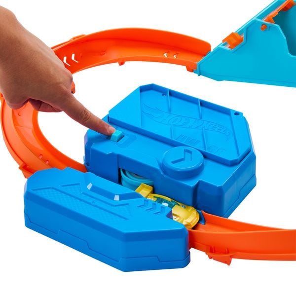 Produktbild: Hot Hot Wheels Track Creator Booster Schnellstrecken-Set
