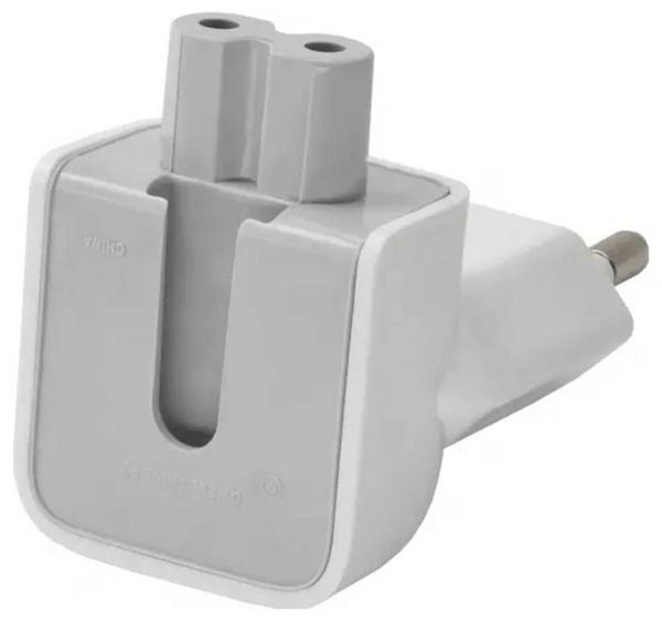 Produktbild: Akyga Strom Adapter Wei&szlig;