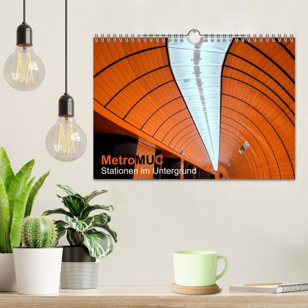 Produktbild: MetroMUC, Stationen im Untergrund M&uuml;nchens (Wandkalender 2026 DIN A4 quer), CALVENDO Monatskalender