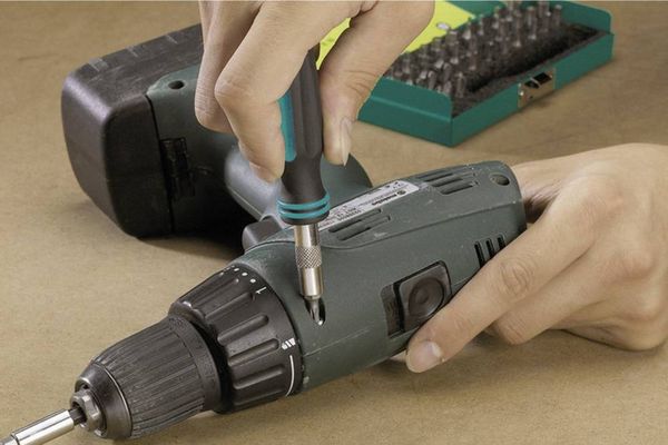 Produktbild: Wolfcraft 1386000 Bit-Set 31teilig Kreuzschlitz Phillips, Innen-Vierkant (Robertson), Sechsrund BO, Innen-Sechskant BO, Tri-Wing, TORQ, Spanner